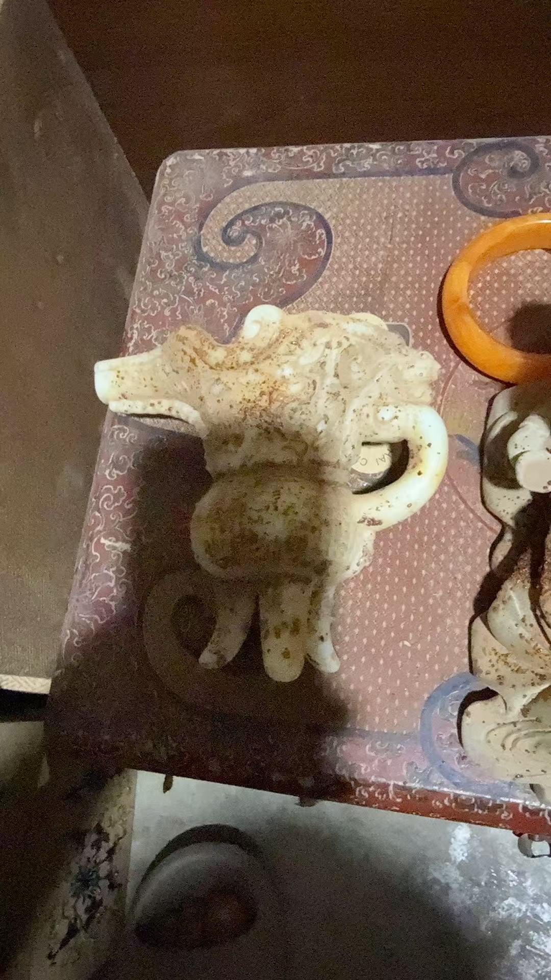 精品摆件三号箱子.