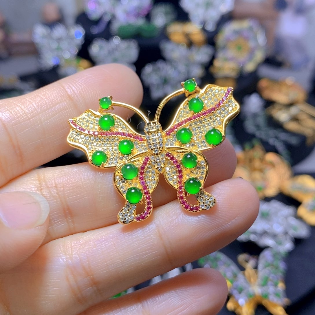 翡翠耳钉银S925镶嵌天然翡翠