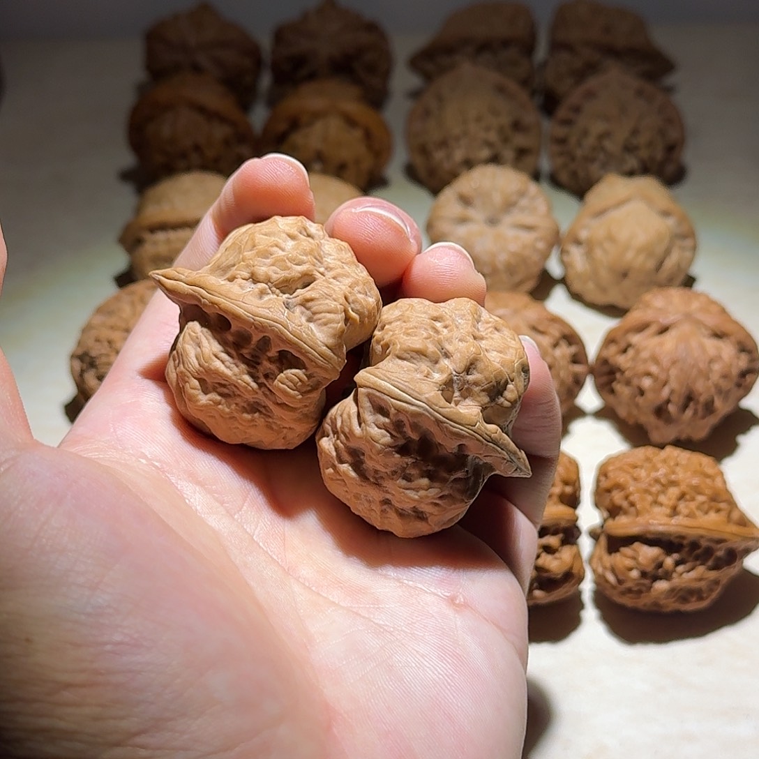 文玩核桃吊坠古蟾