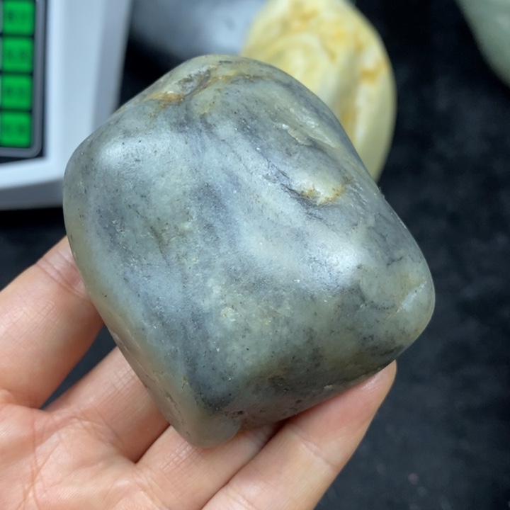 未镶嵌和田玉（糖玉）挂件