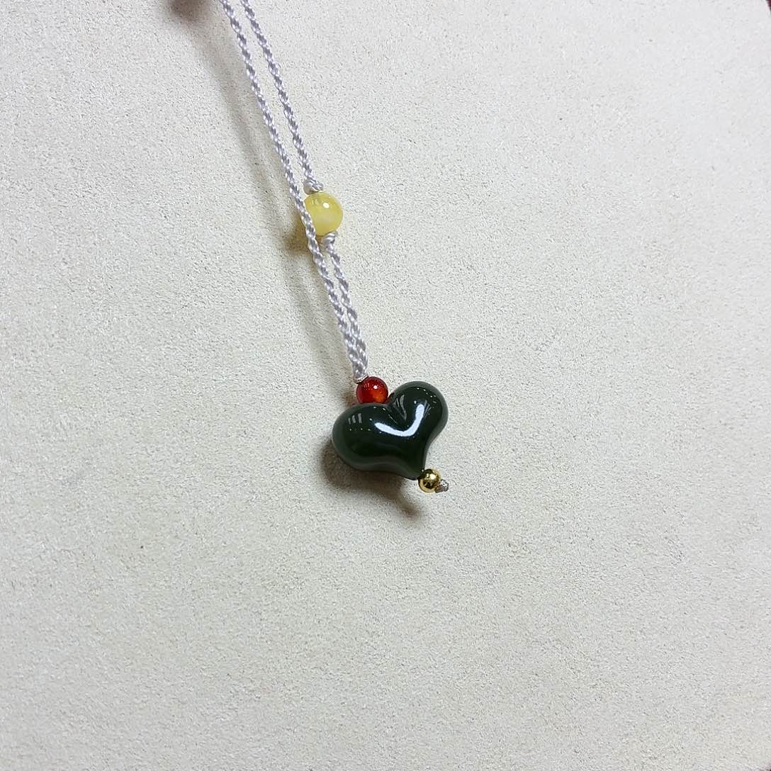 和田玉（碧玉）未镶嵌颈饰