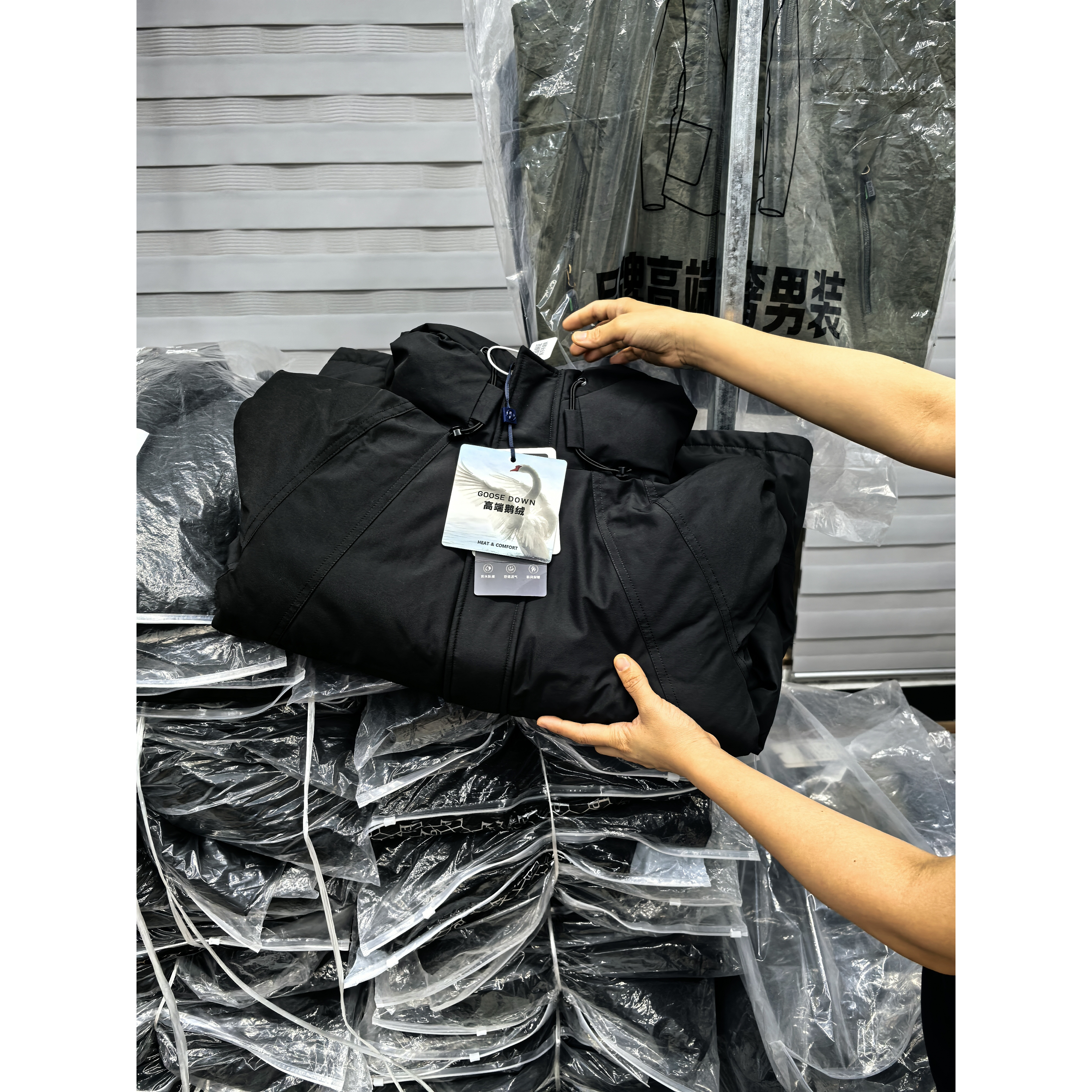 4开头冬季情侣款保暖休闲百搭夹克风衣外套