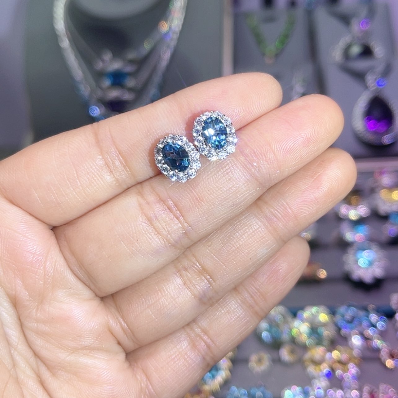 【闪购商品】托帕石耳饰银S925镶嵌