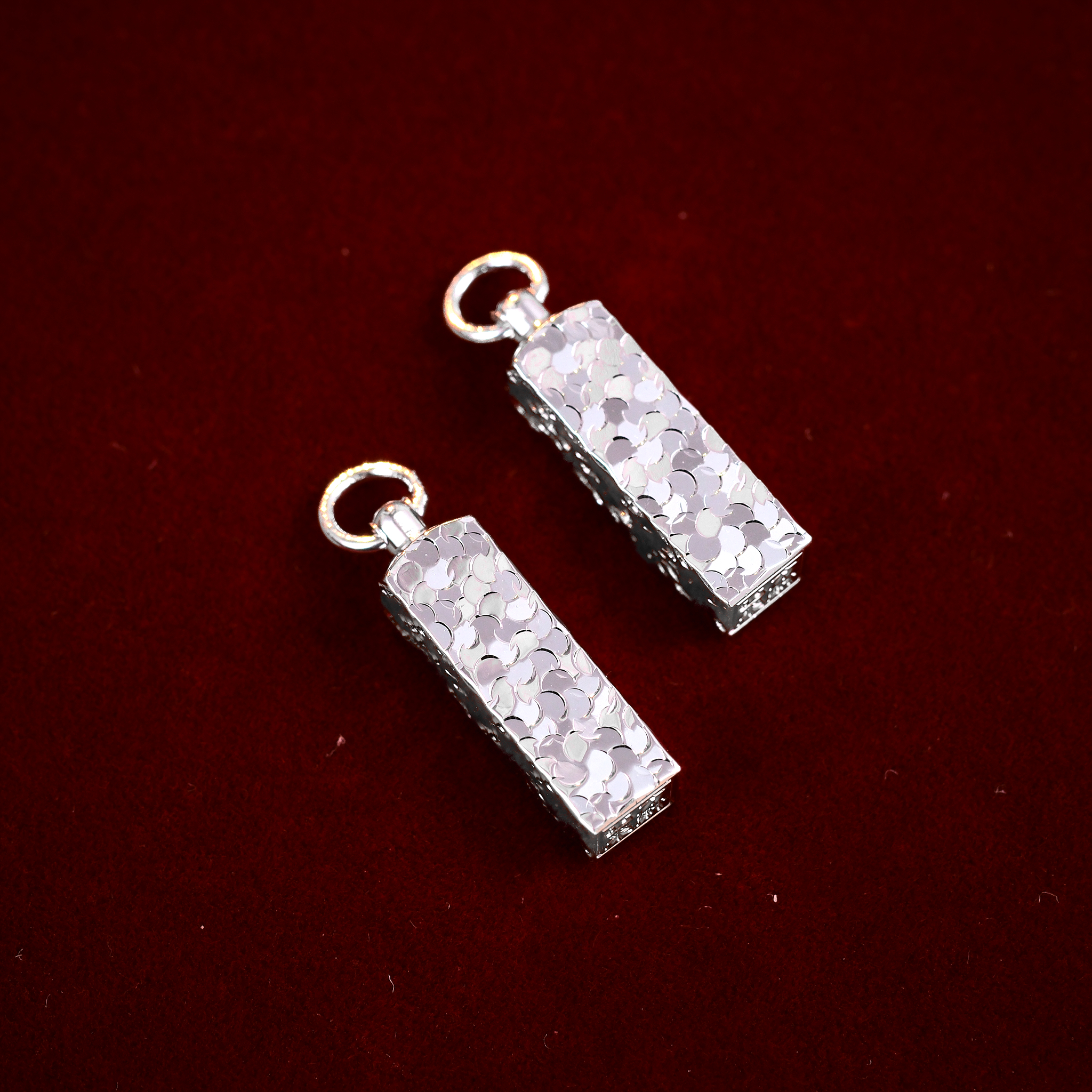 吊坠足银 吊坠足银 足银990四面来财小银条吊坠 经典百搭（DZ9520）