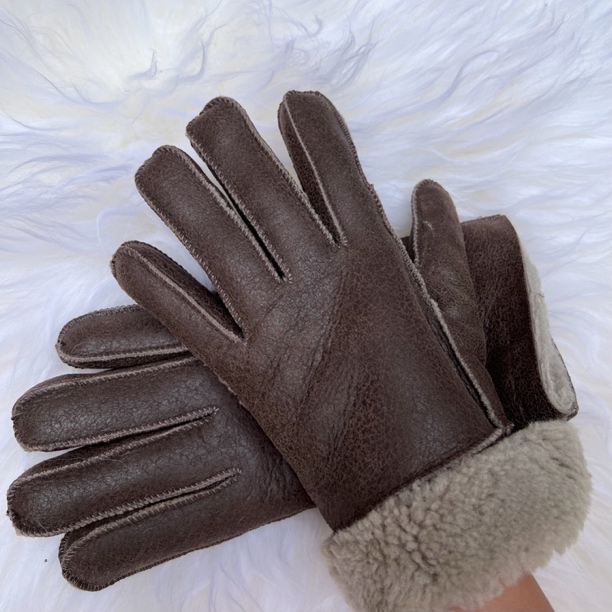 新疆绵羊皮男女同款真皮毛一体手套