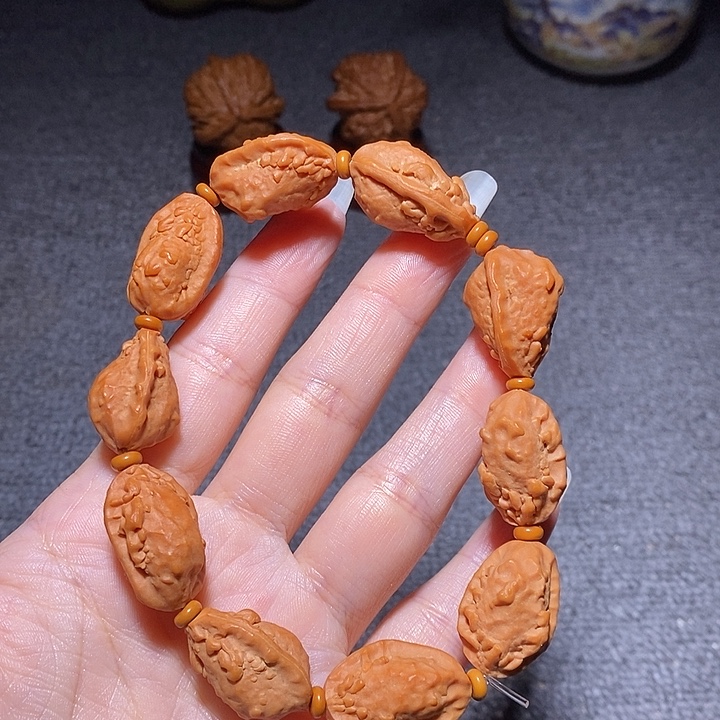 文玩核桃把件麒麟手串1.6左右