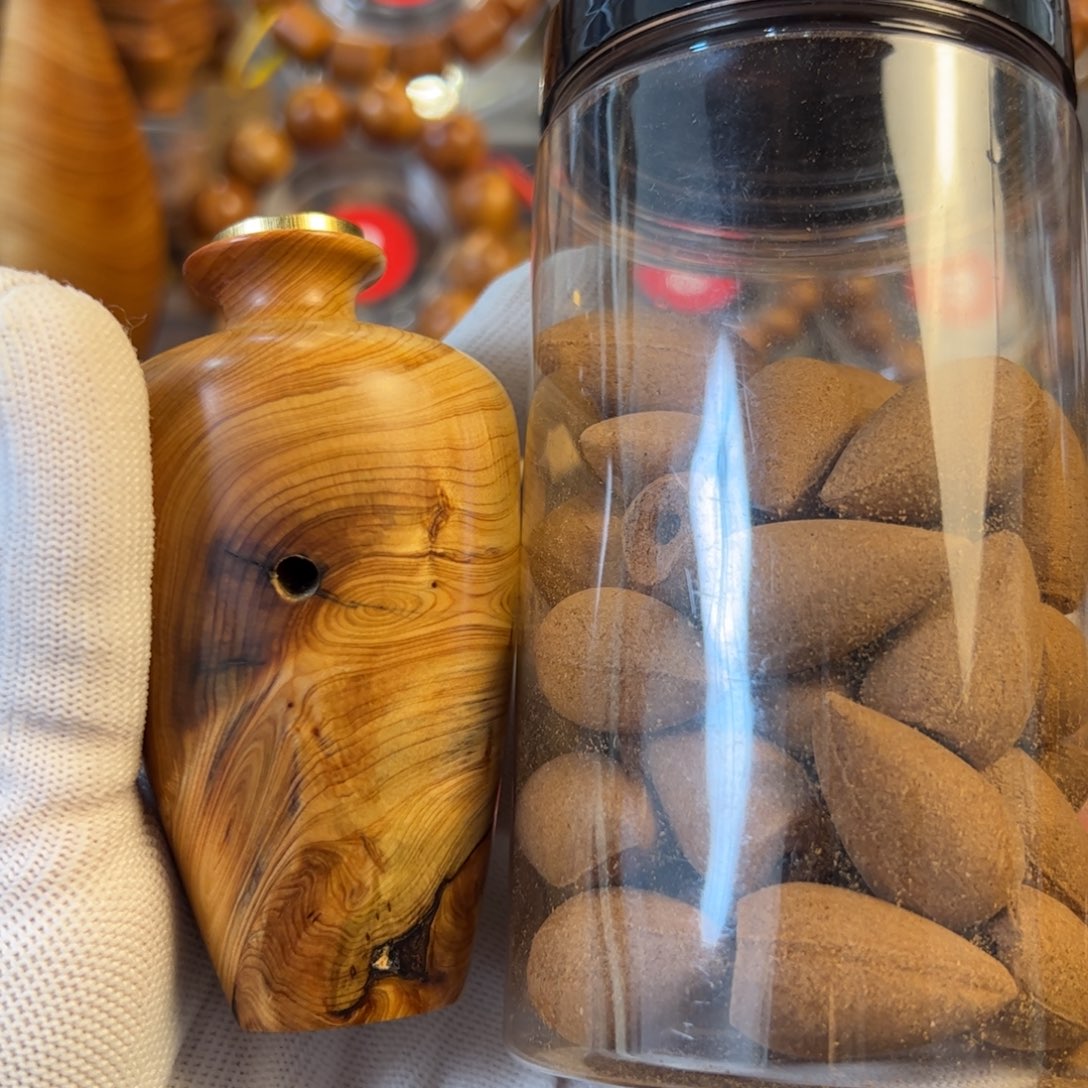 柏木（崖柏）崖柏倒流香