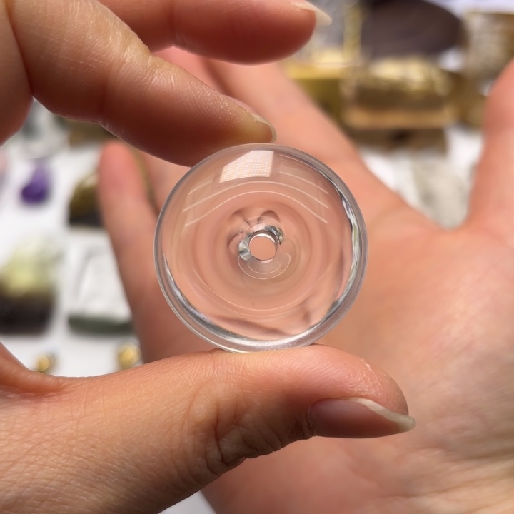 未镶嵌颈饰水晶定制