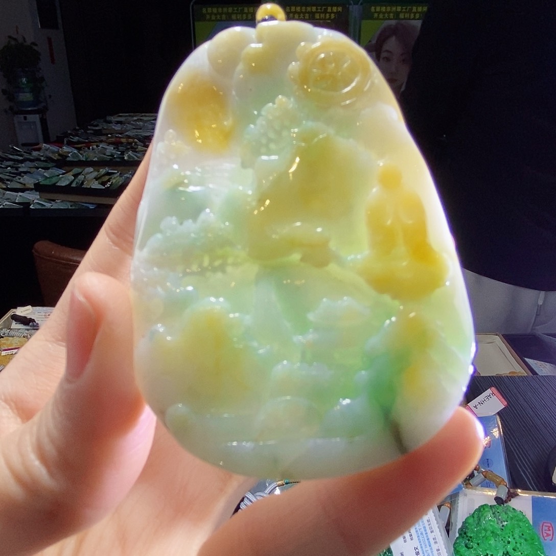 颈饰未镶嵌翡翠翡翠