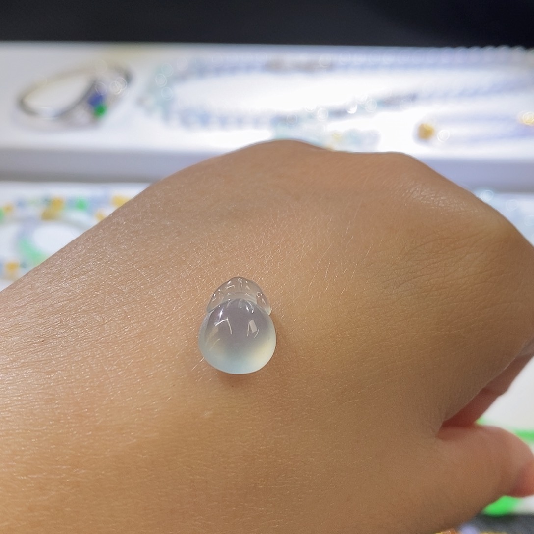 翡翠未镶嵌挂件小*方钱袋