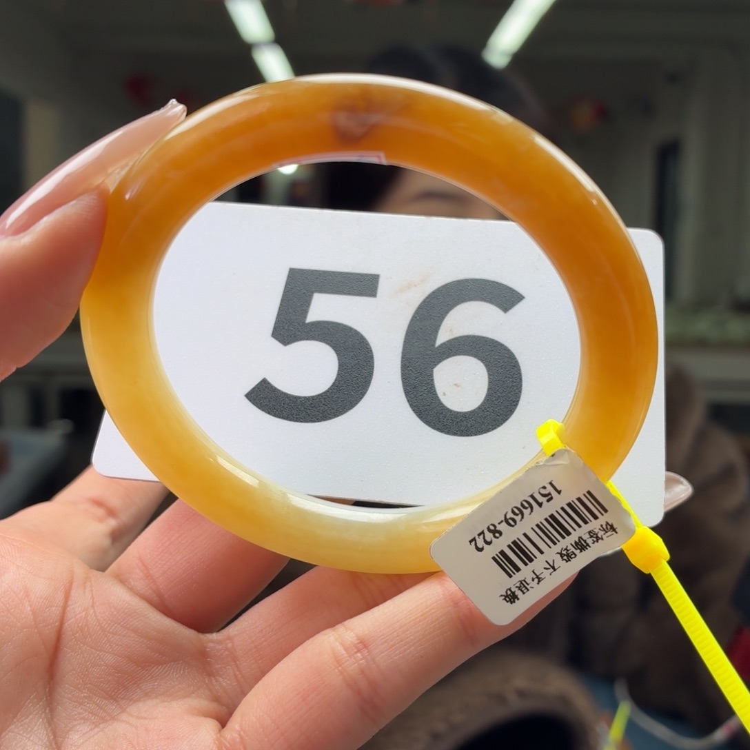 觅***೨和田玉未镶嵌手镯