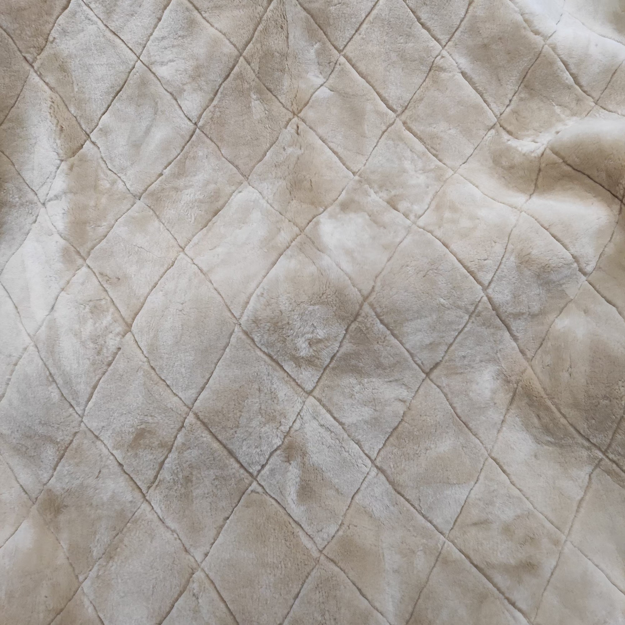 真皮真毛床毯地毯隔潮隔凉保暖舒适简约大方