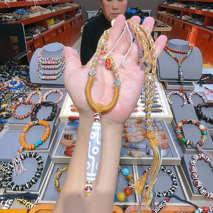 未镶嵌玛瑙/玉髓珠宝奇石