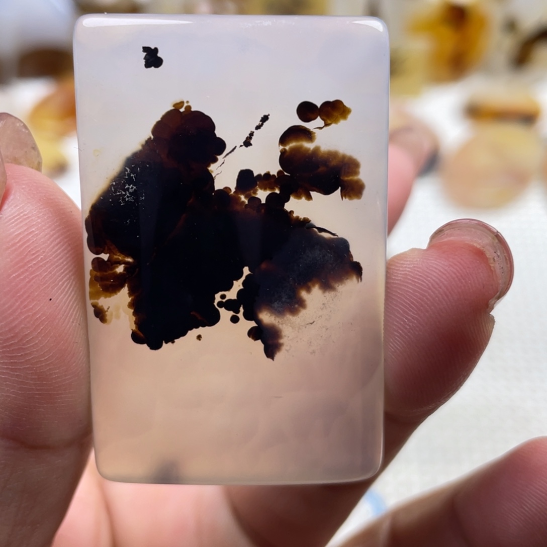 时***代玛瑙/玉髓未镶嵌颈饰