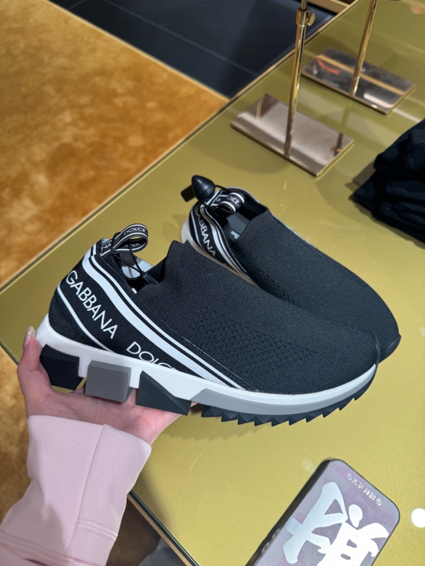 全新未使用D…G黑色袜子鞋