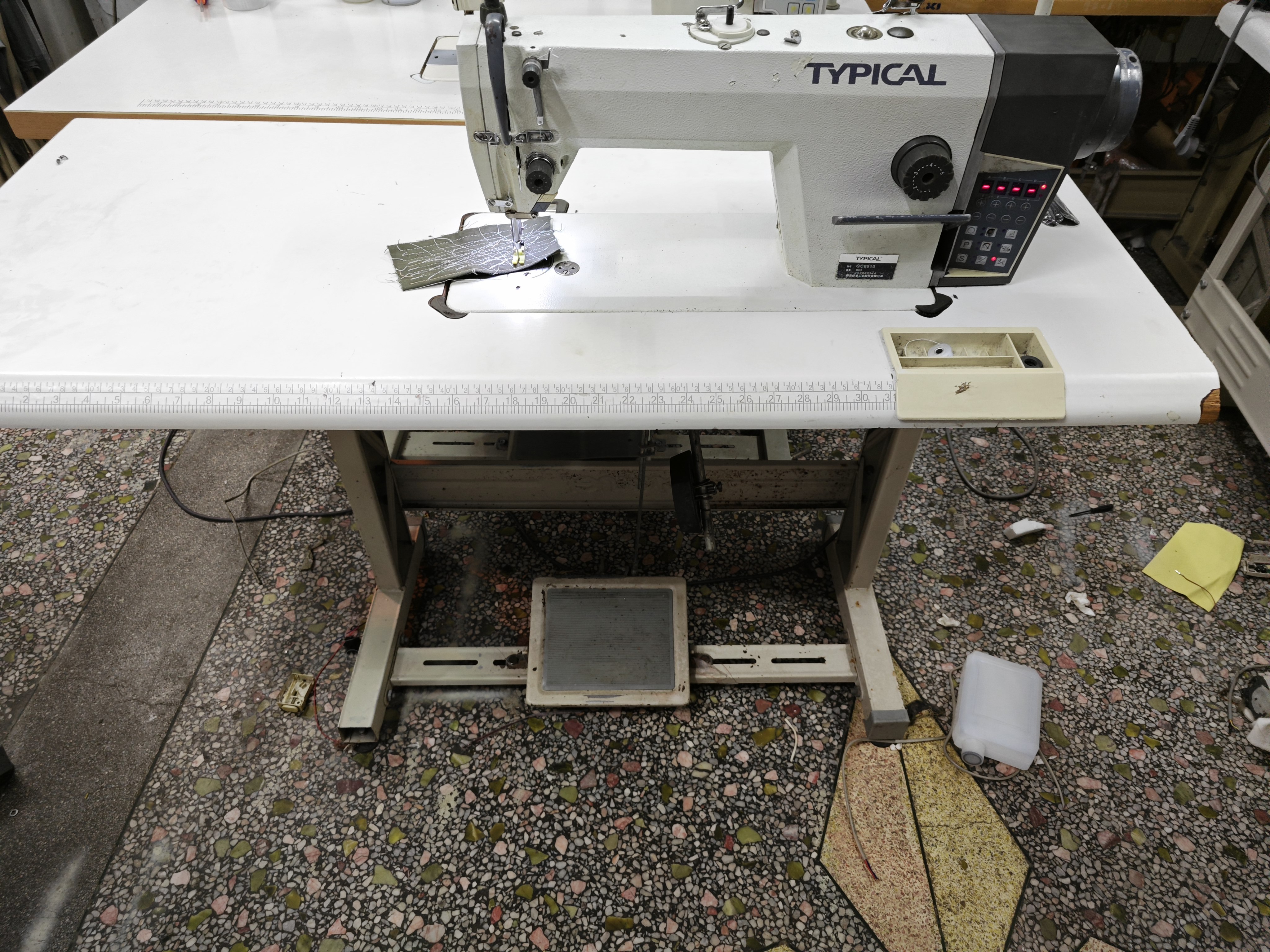 标准牌电脑四自动自动抬压脚自动剪线自动倒针家用工业用