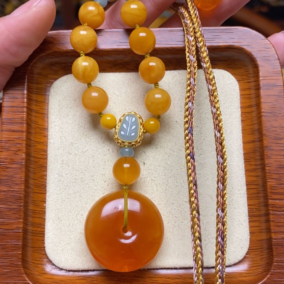 【闪购商品】蜜蜡颈饰未镶嵌项链