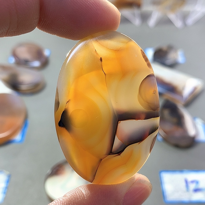 未镶嵌颈饰玛瑙/玉髓