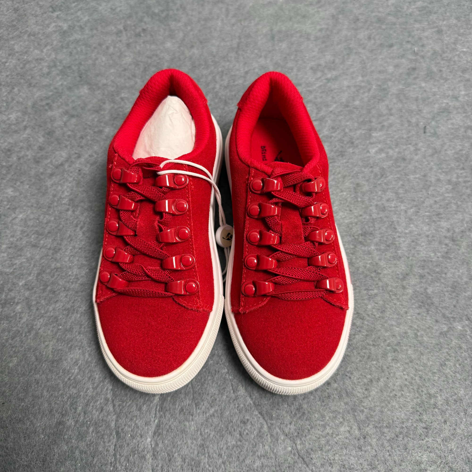 春秋季大红色绒面男女童休闲百搭帆布鞋