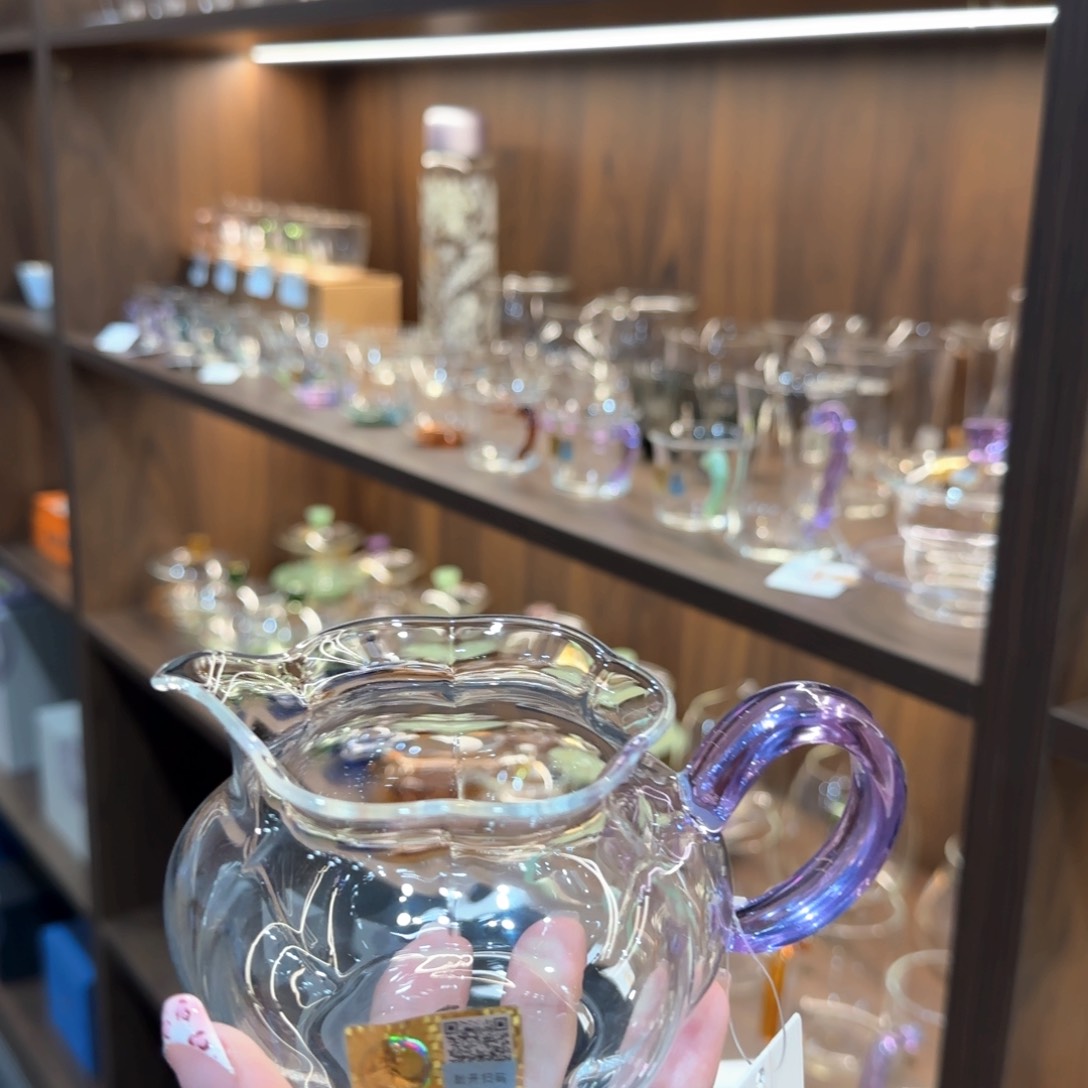 禾器纳福浅紫色。。。。。