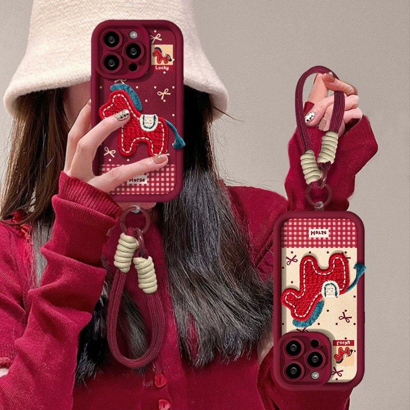 新年本命年马年皮纹刺绣小马手机壳适用苹果17华为vivo/oppo小米