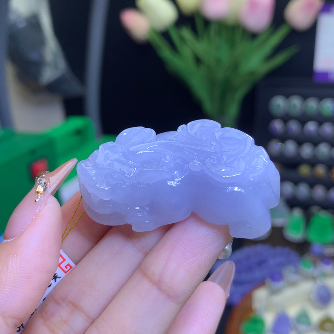 翡翠颈饰未镶嵌天然