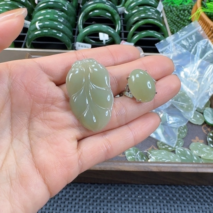 合金戒指和田玉精品