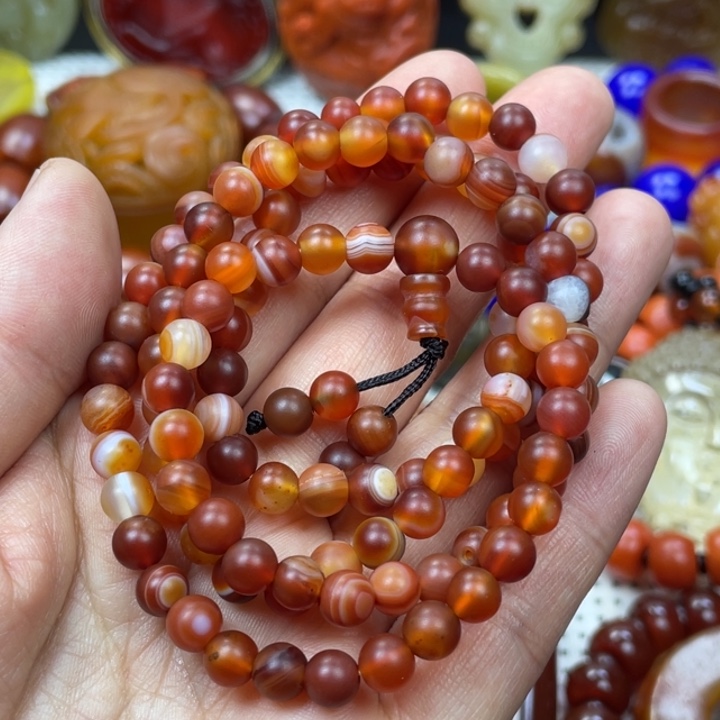 玛瑙/玉髓颈饰未镶嵌