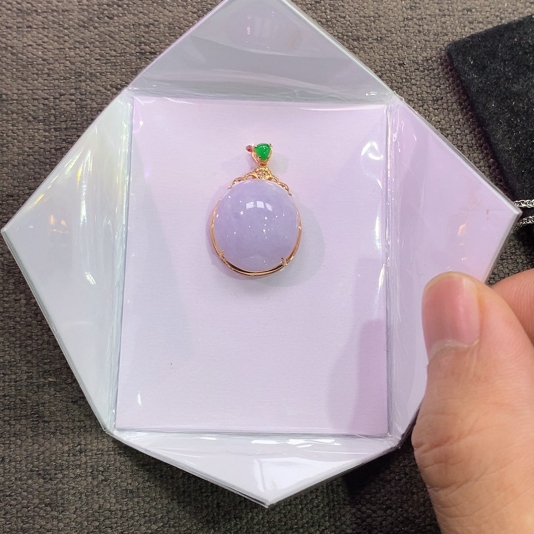 翡翠吊坠(赠链)18K金镶嵌