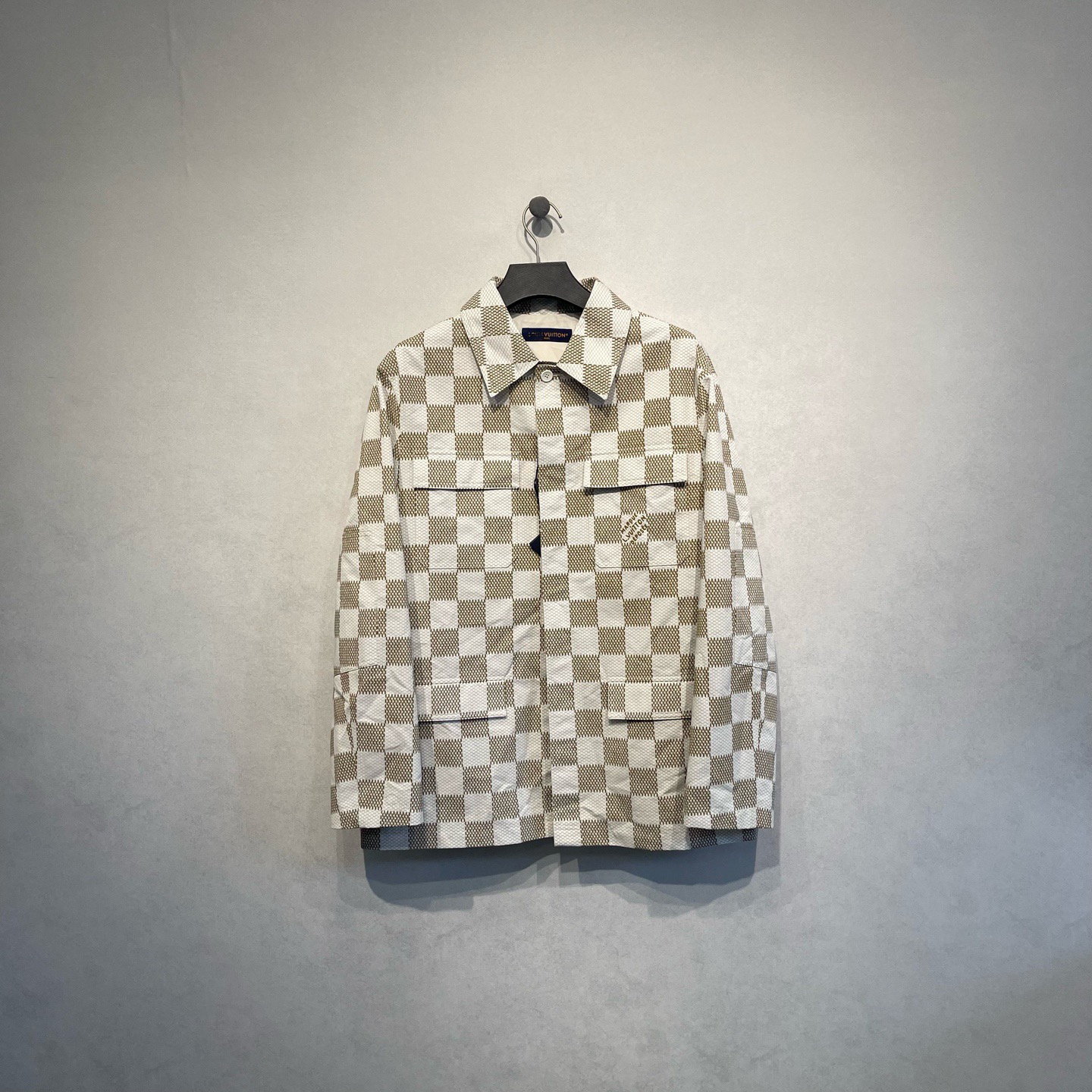未使用 LouisVuitton/路易威登 SS24棋盘格翻领外套/L码/DY216226
