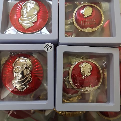 合金@***生红藏纪念章2对