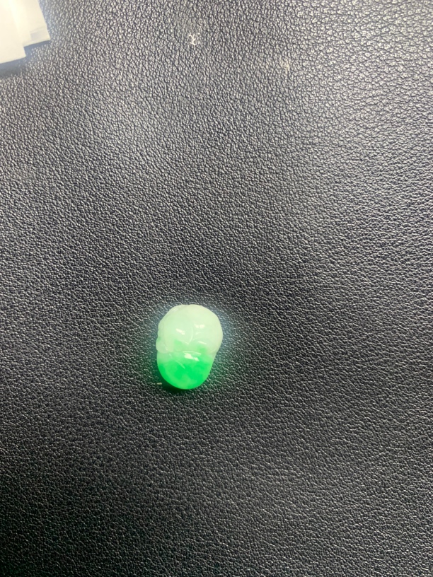 时尚翡翠福在眼前