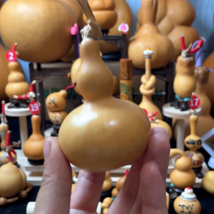 芒****不是说我们不是为了取悦任何