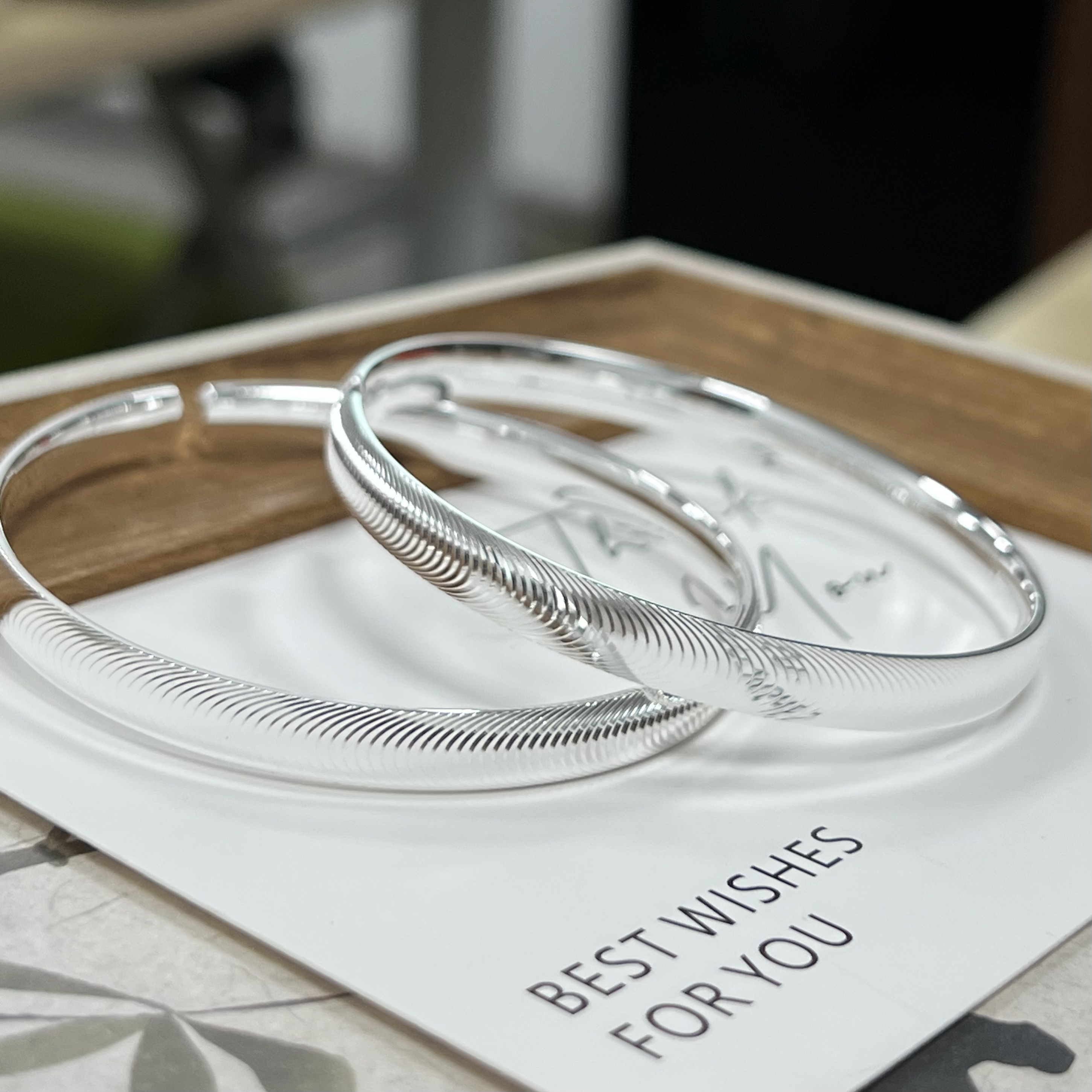 足银手镯 【猫眼手镯】足银999.9时尚爆款流行闪亮镯