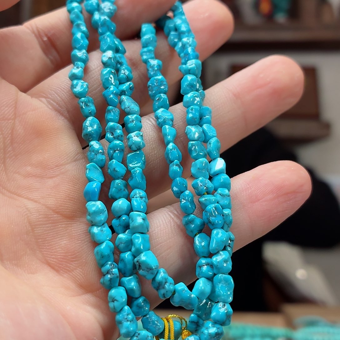 未镶嵌绿松石珠宝奇石