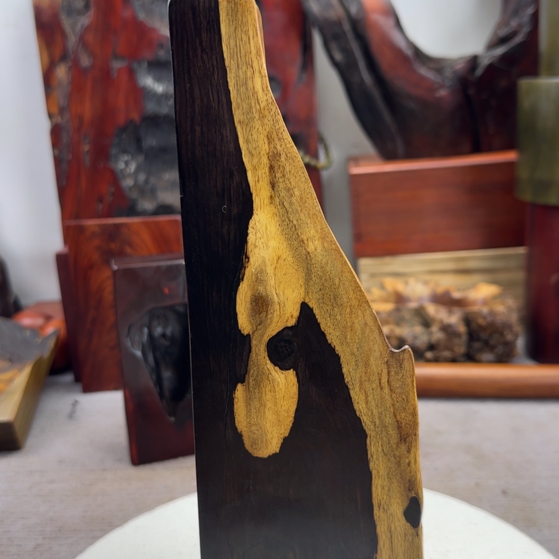 大果紫檀（缅甸花梨）沙**鹰