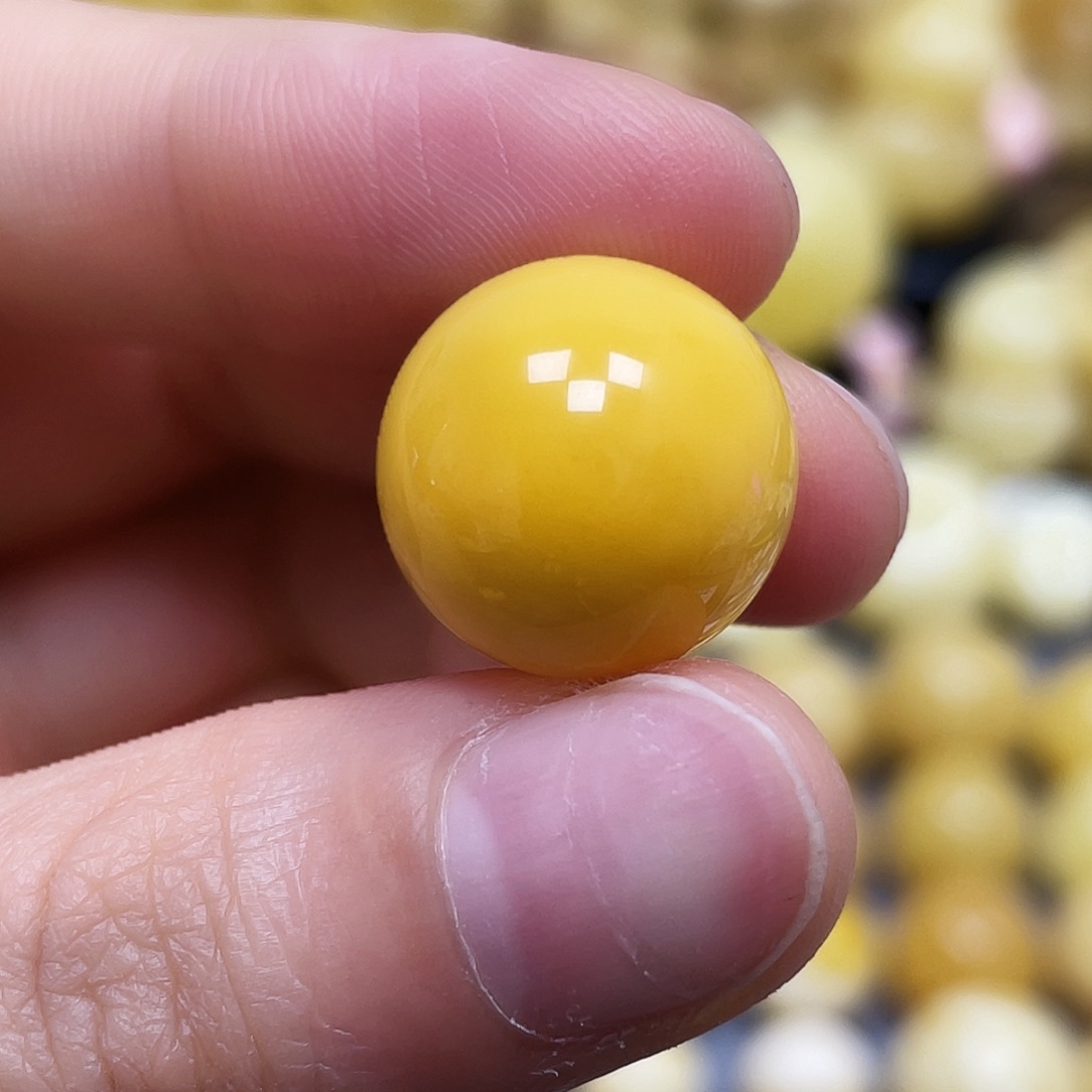 蜜蜡未镶嵌裸石15.9mm