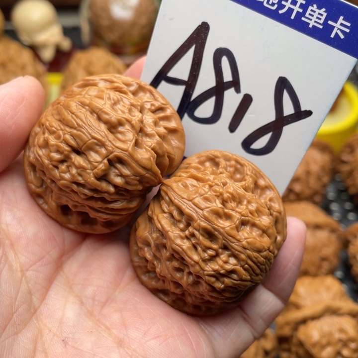 老***街把件桃核磨盘狮子头39