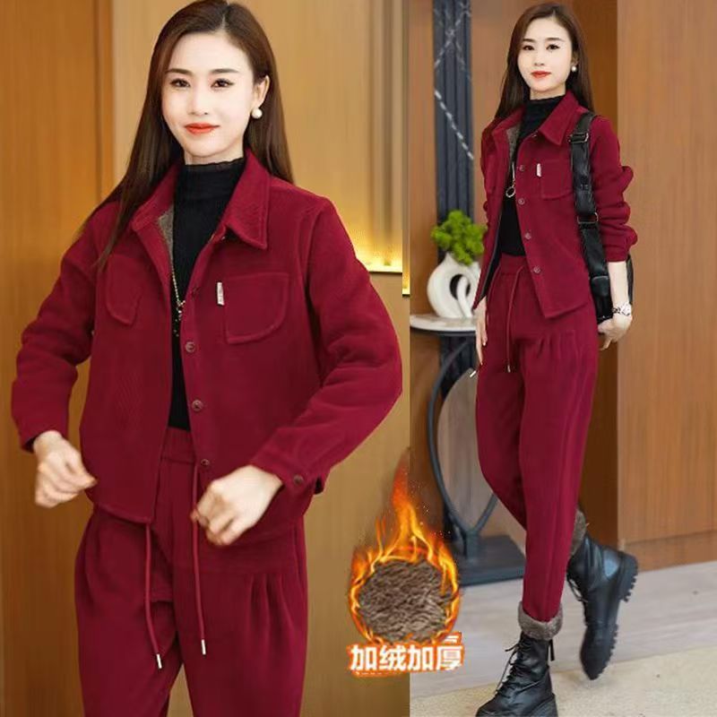 中老年时尚套装保暖妈妈装秋冬季显瘦毛呢气质休闲减龄宽松