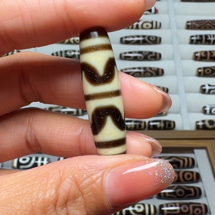 太****玛瑙/玉髓未镶嵌颈饰