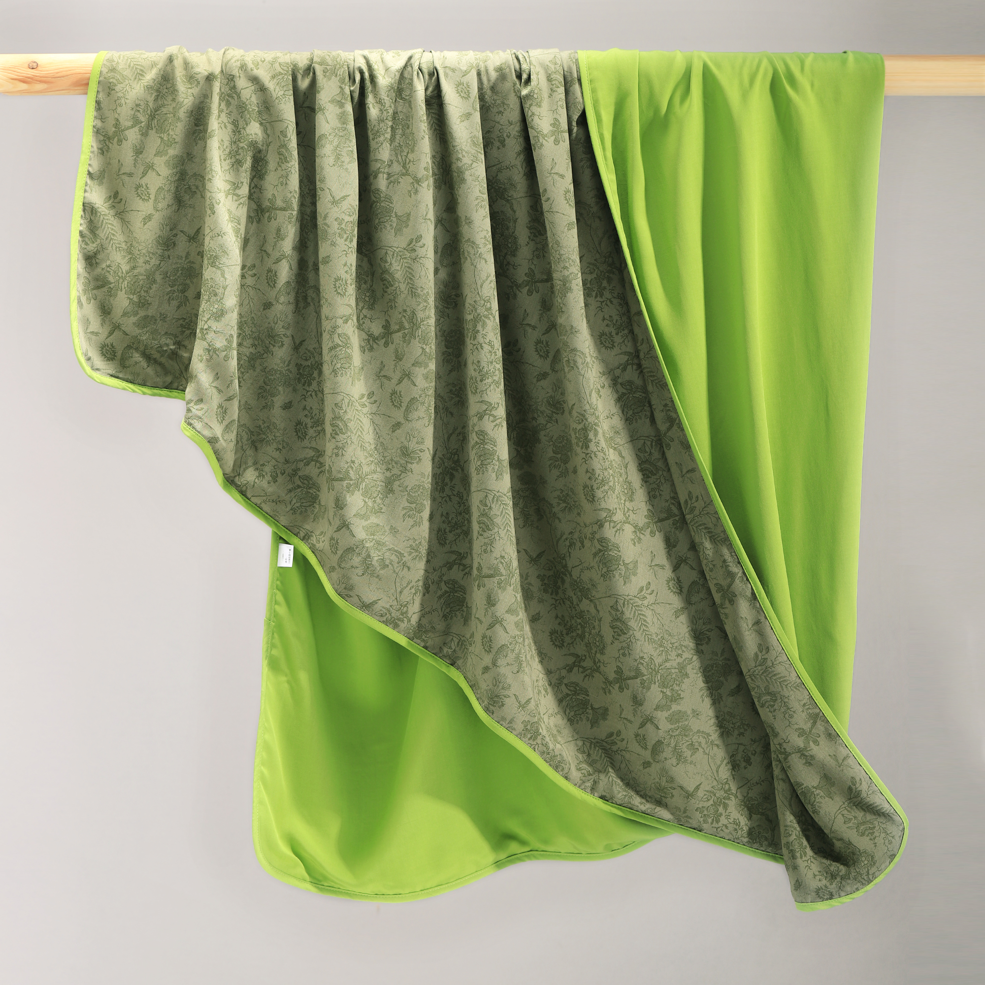 人造棉盖毯毯子薄款办公室午睡披肩夏凉被空调毛巾被飞机航空沙发