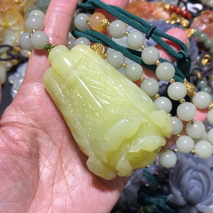 岫玉岫玉吊坠未镶嵌