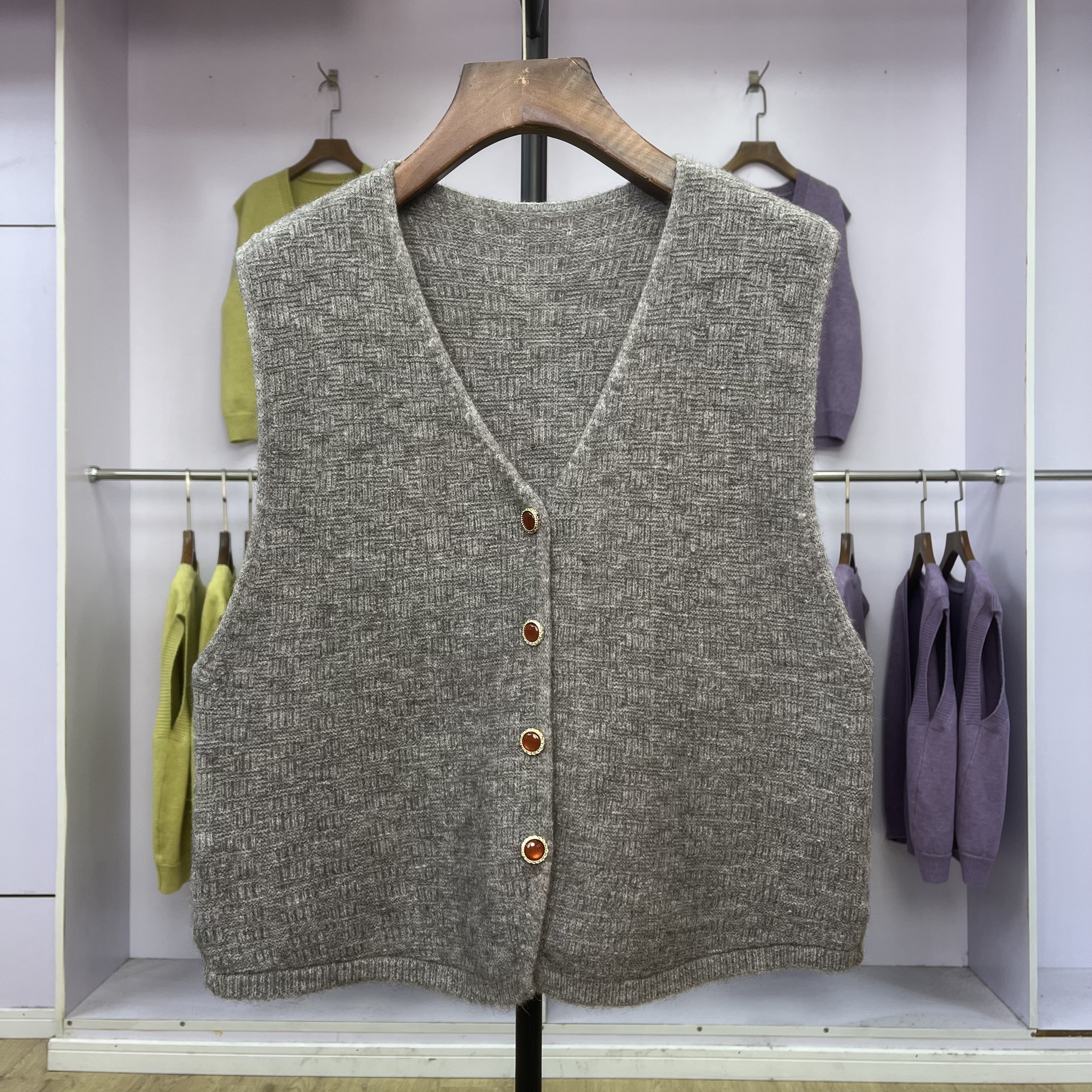 318 休闲小香风百搭针织马甲背心ins简约气质女装纯色V领上衣潮