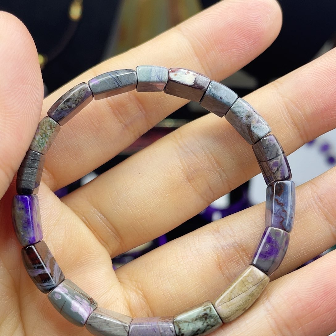 苏纪石（舒俱来）颈饰未镶嵌