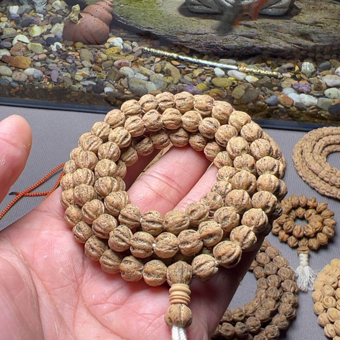 时***人柏香籽/百香籽吊坠A1