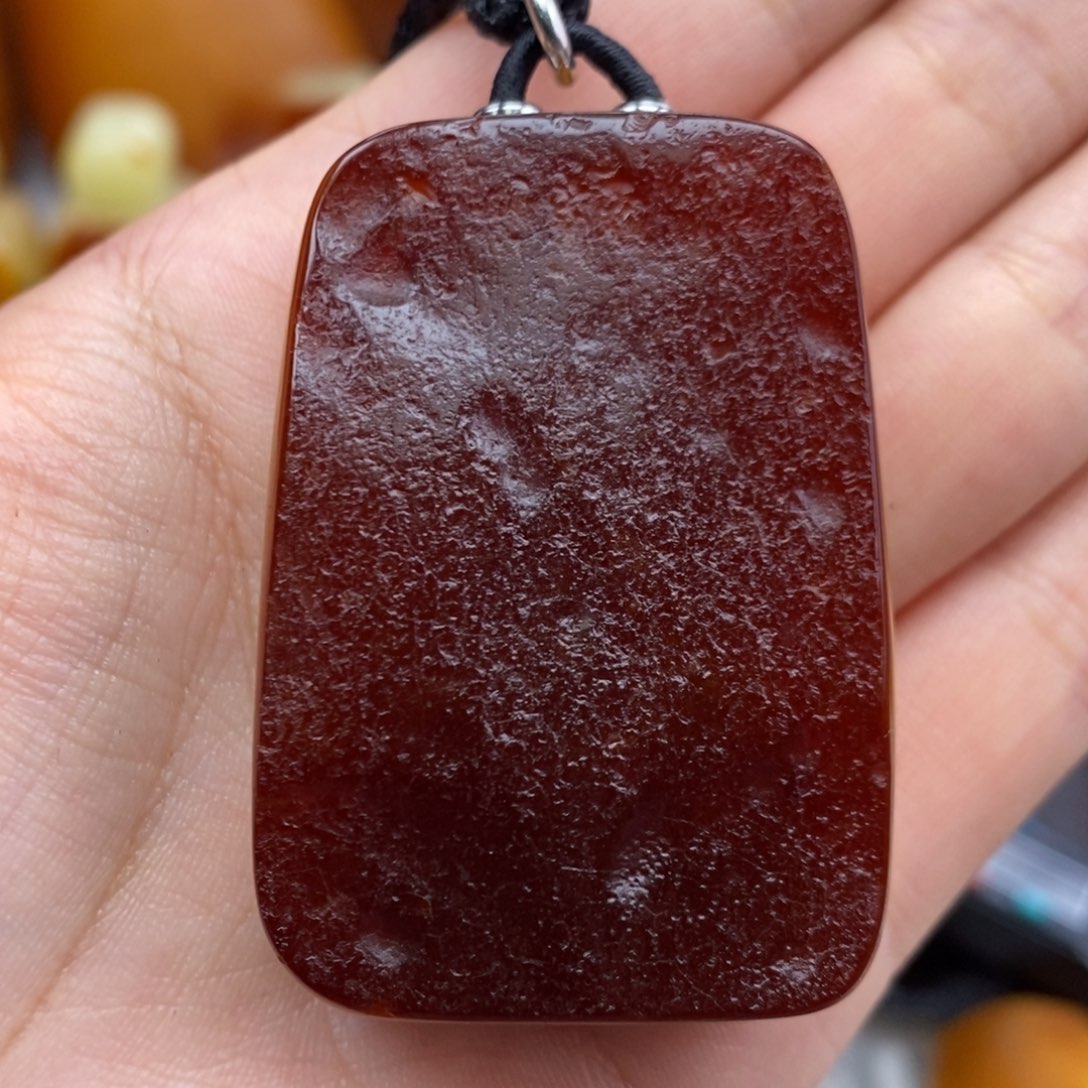 琥珀吊坠(赠链)未镶嵌