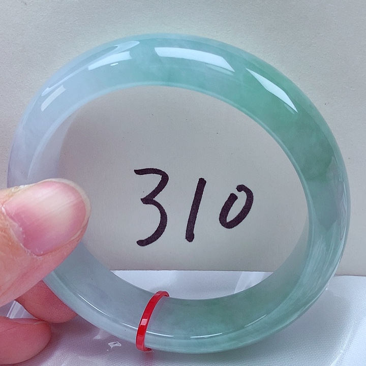 翡翠未镶嵌手镯翡翠