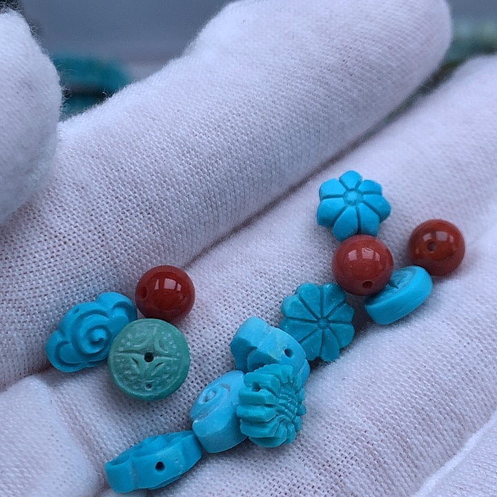 菏***艺南红玛瑙未镶嵌珠宝奇石