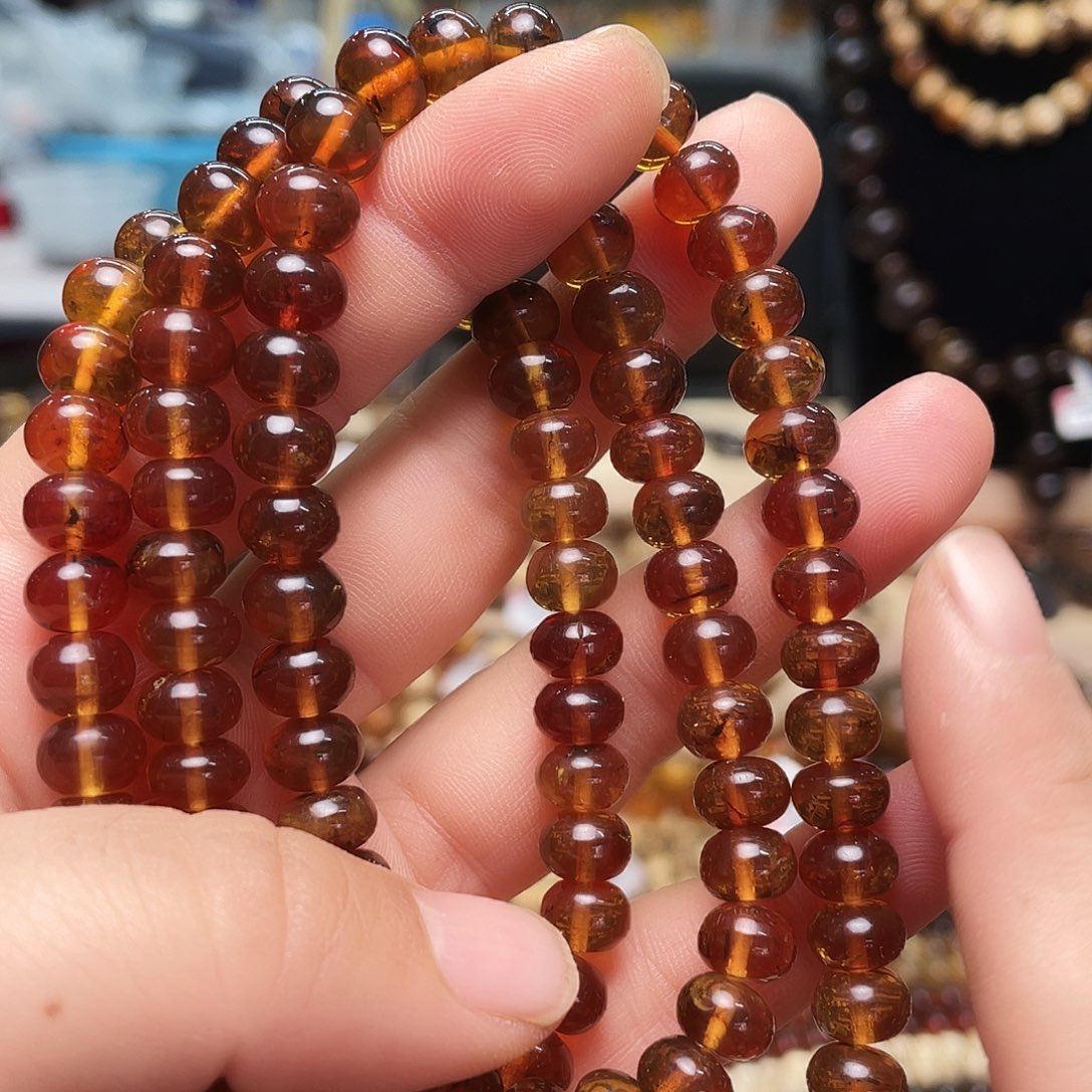 琥珀裸石未镶嵌八10778