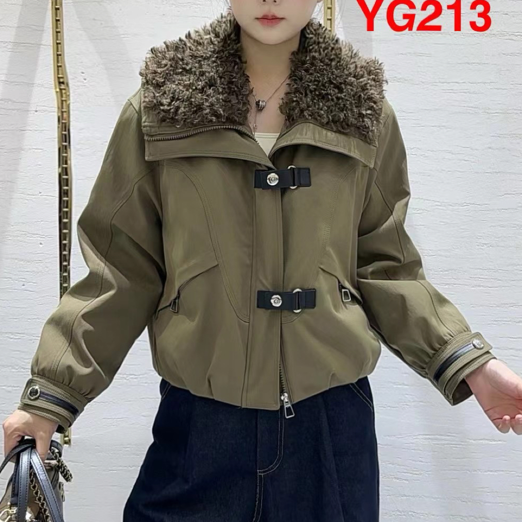 长袖常规拉链拼接直筒短款潮流百搭短外套加厚女款时尚休闲女士